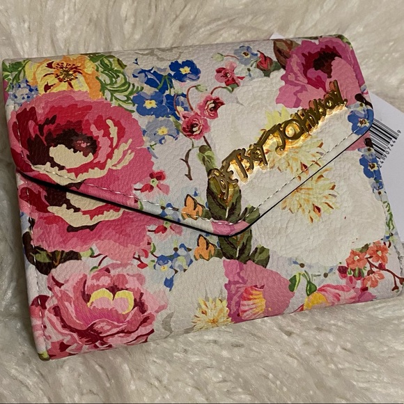 NWT Betsey Johnson Floral Wallet - Picture 7 of 7